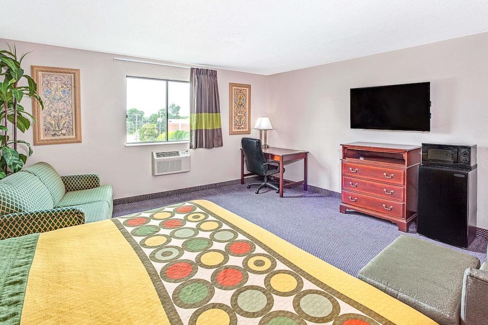 Quality Inn Atlanta Airport-Central Колледж Парк Экстерьер фото