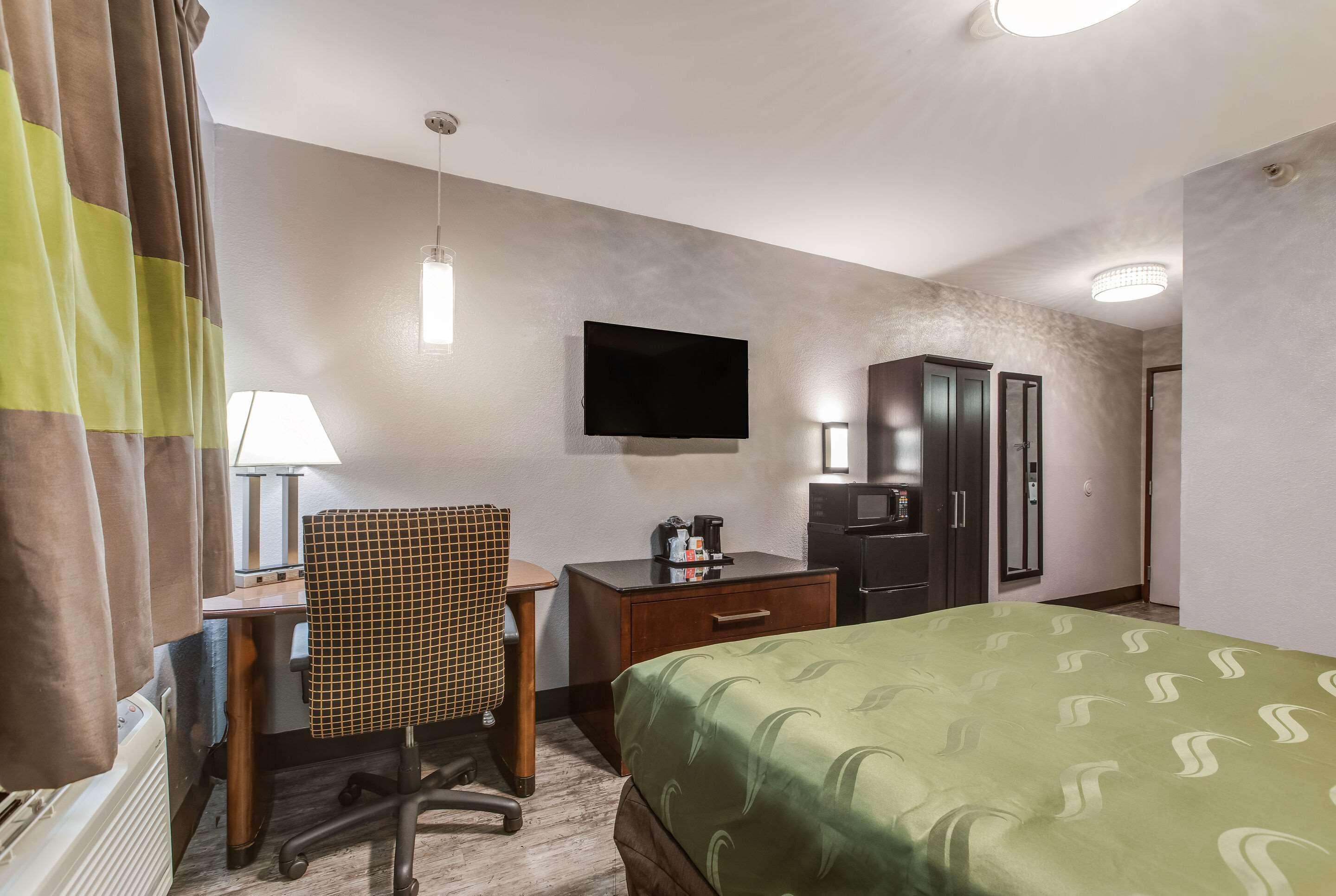 Quality Inn Atlanta Airport-Central Колледж Парк Экстерьер фото