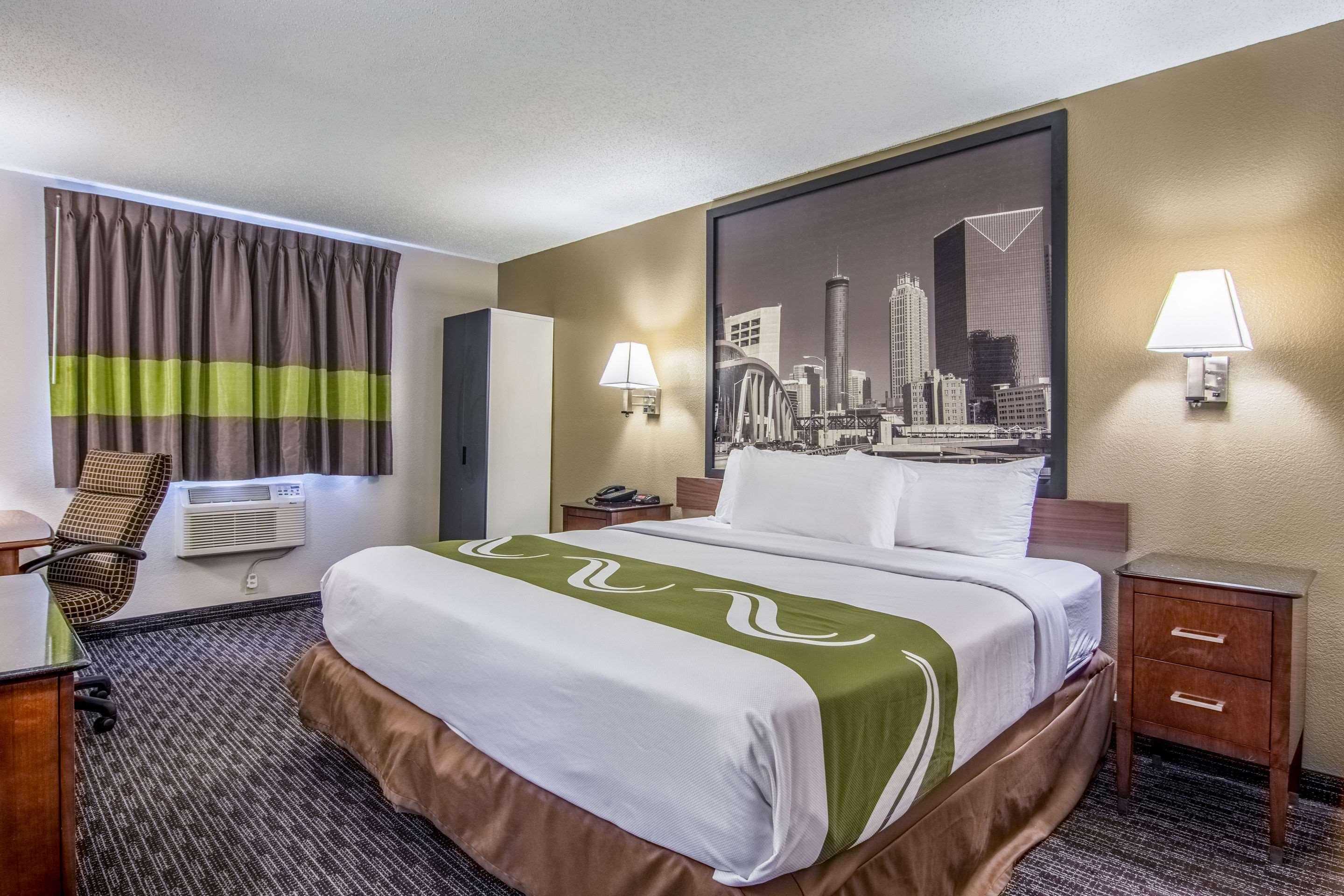 Quality Inn Atlanta Airport-Central Колледж Парк Экстерьер фото