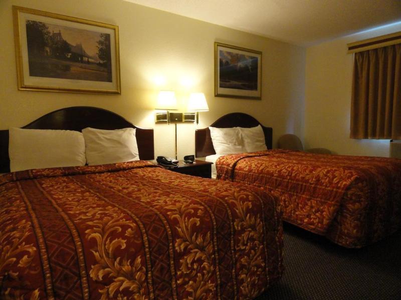 Quality Inn Atlanta Airport-Central Колледж Парк Экстерьер фото